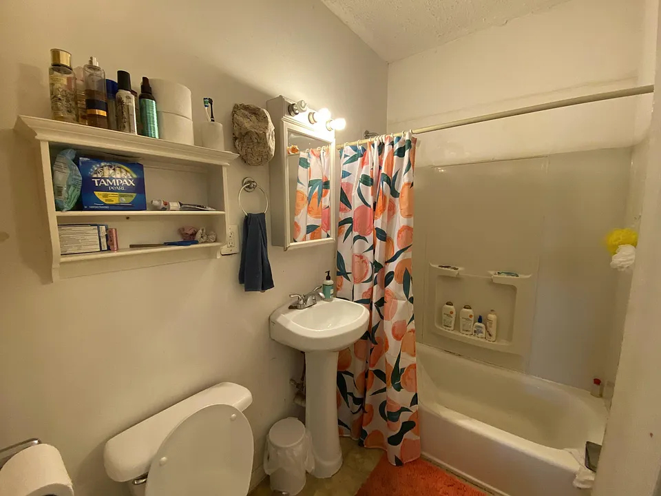 886 Huntington Ave #7