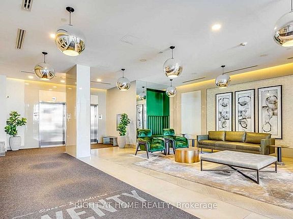 3rd image of 20 Gladstone Ave #613