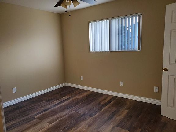 3rd image of 3421 36th St #13