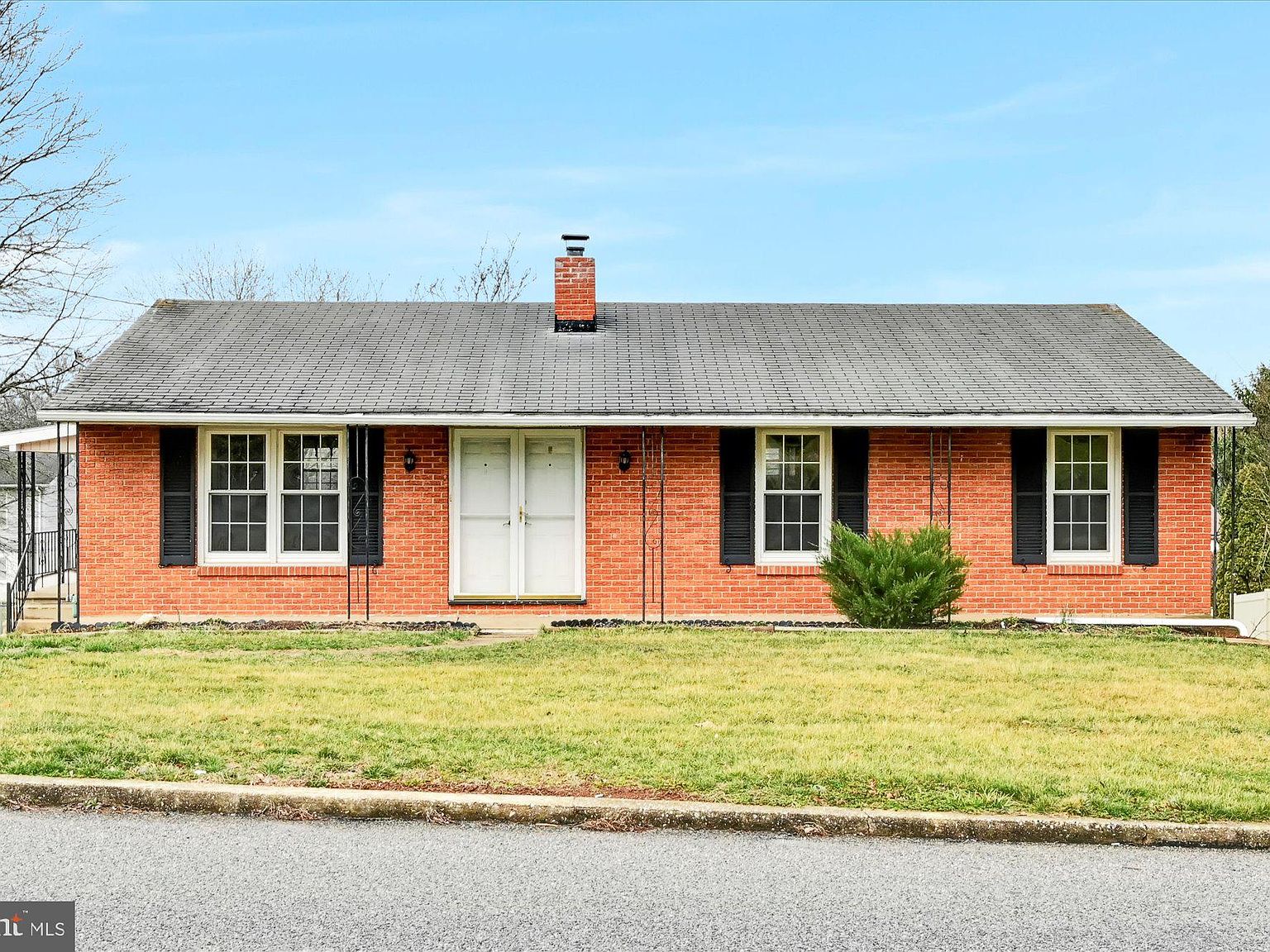 2449 Loucks Rd, York, PA 17408 Zillow