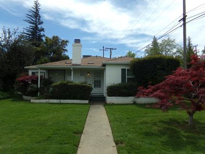 5252 H St, Sacramento, CA, 95819