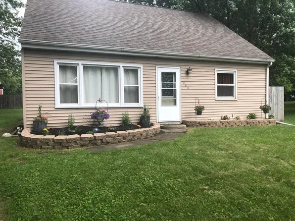 303 Lincoln Ct, Westville, IN 46391