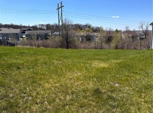 5385 Destiny Dr, Pleasant Hill, IA 50327