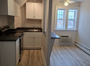 9 N Beacon St #3-02, Hartford, CT 06105