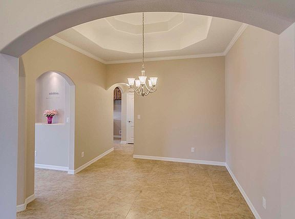 4th image of 2307 Mimosa Dr