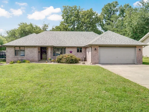 2312 E Raynell Street, Springfield, MO 65804