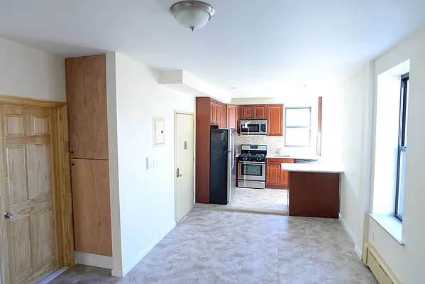 Rented by Residents Team | media 11