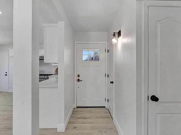 4th image of 1529 S Michael Ct