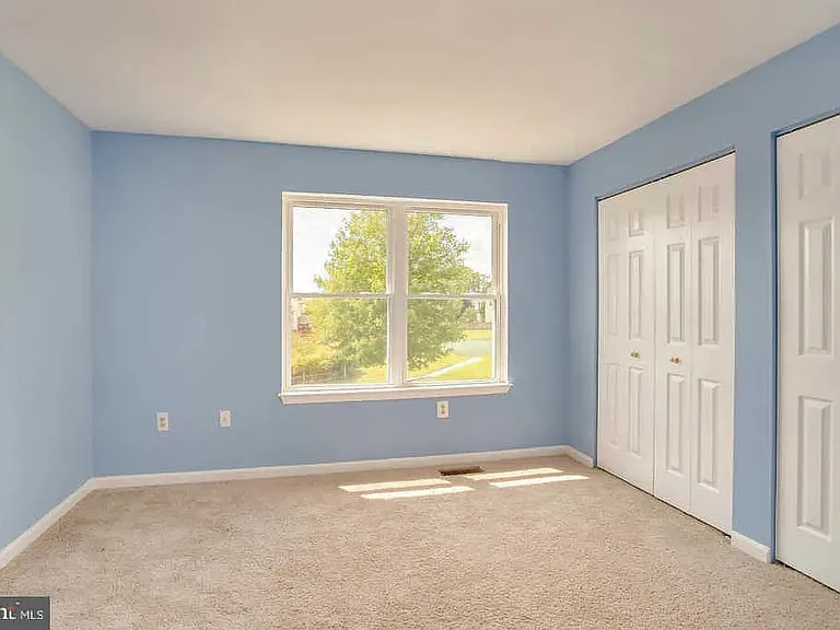 2110 Cedar Barn Way — Photo 8