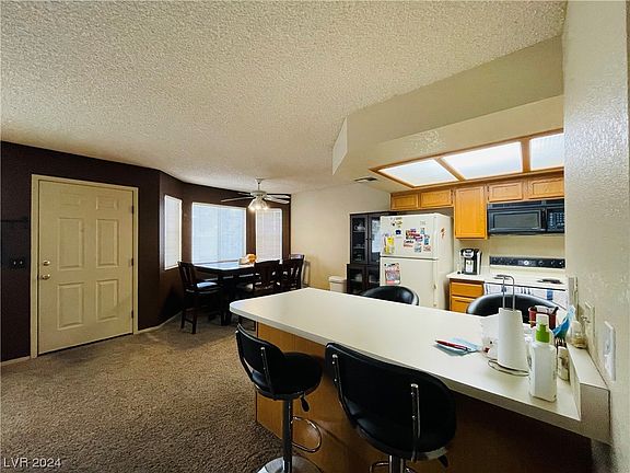 5th image of 1325 Cinder Rock Dr Unit 101