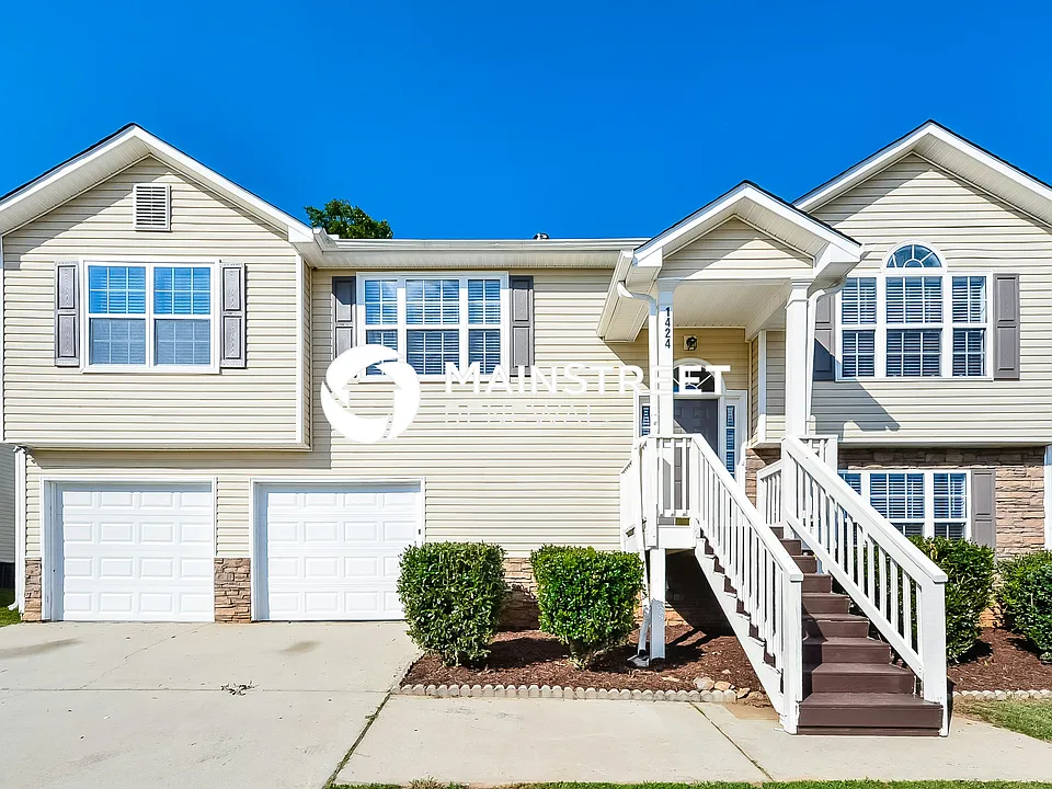 1424 Buckingham Pl