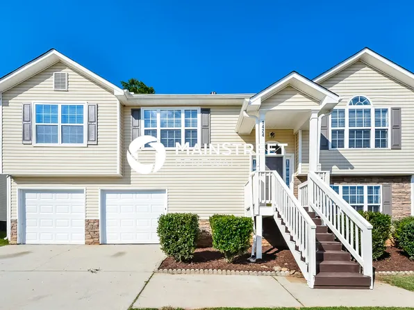 1424 Buckingham Pl, Stockbridge, GA 30281