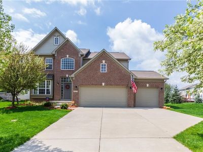 8445 Harrison Point, Fishers, IN, 46038