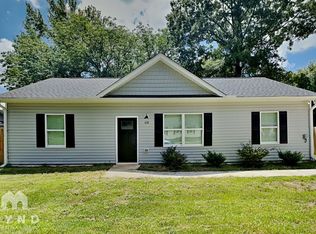 420 E Cedar Ave, Wake Forest, NC 27587
