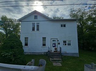 422 Fox Hill St, Greensburg, PA 15601