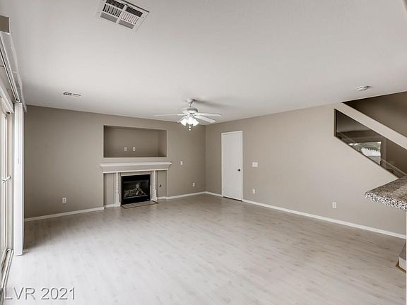4th image of 10185 Maltese Cross Ct