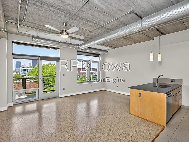 309 E 5th St #404 — Photo 3