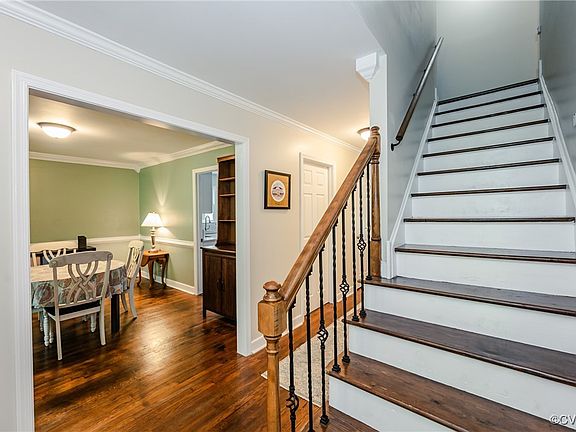 4th image of 2718 Birdsong Ln