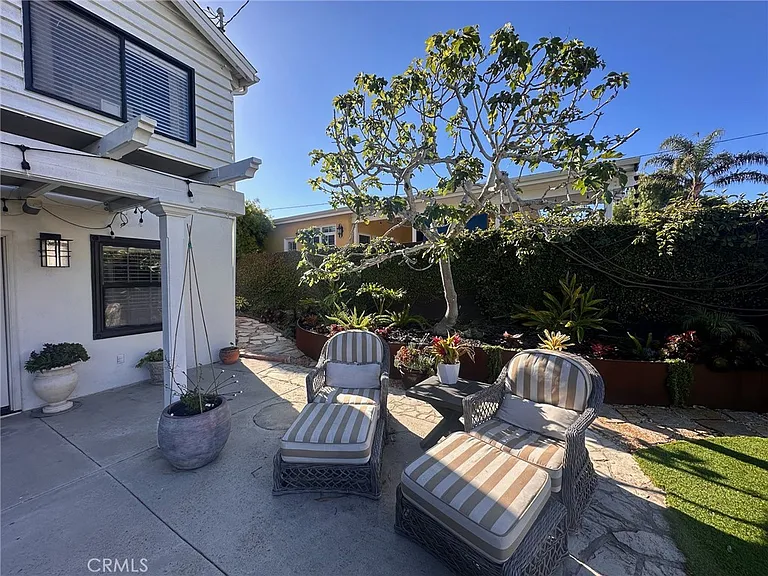 427 N Maria Ave — Photo 11