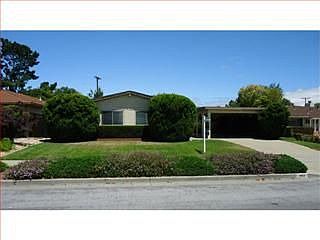 3rd image of 993 Astoria Dr