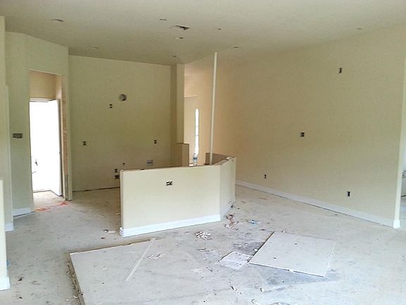 3rd image of 616 Brunswick Dr
