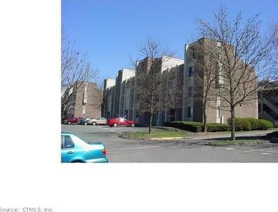 133 Burgundy Hill Ln, Middletown, CT, 06457