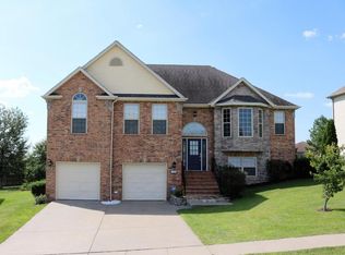 2306 W Richwood Rd, Ozark, MO 65721