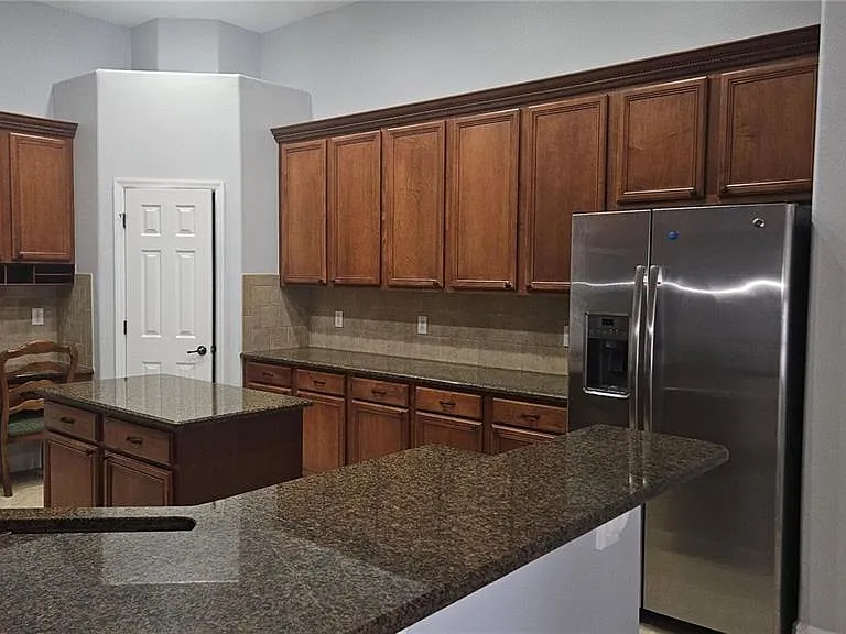 317 E Blue Water Edge Dr — Photo 22