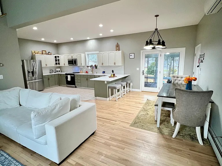183 Saco Ave #A — Photo 3