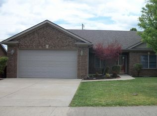 324 Bennett Dr, Nicholasville, KY