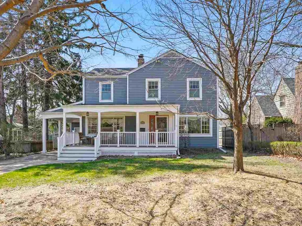 317 Magowan Ave, Iowa City, IA 52246