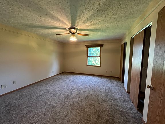 4th image of 1535 Beekman Dr