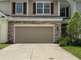 3952 Lionheart Dr, Jacksonville, FL 32216