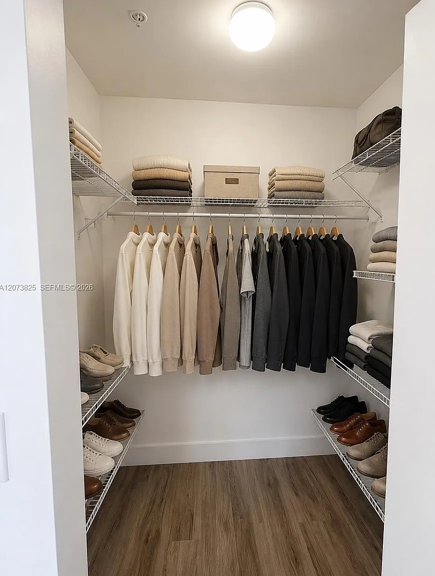 Venture At Aventura West — Photo 3