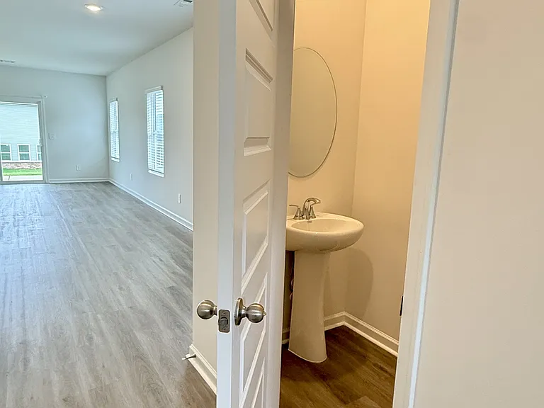 8259 Huspa Ave — Photo 3