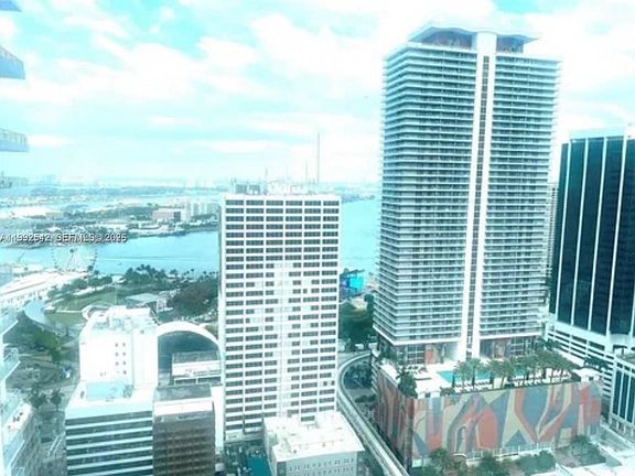 4th image of 133 NE 2nd Ave APT 3410