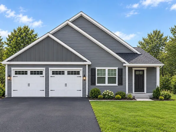 17 Atkinson Circle #5, Hudson, NH 03051