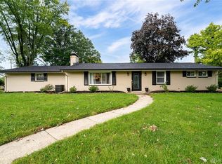 5899 Freeman Rd, Centerville, OH 45459