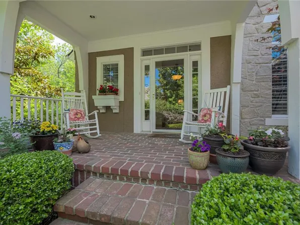 12321 Long St, Overland Park, KS 66213