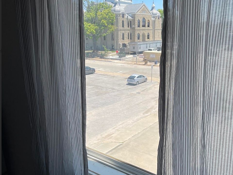 1st image of 112 W Gay St APT C