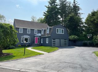 49 Main St, Ridgefield, CT 06877