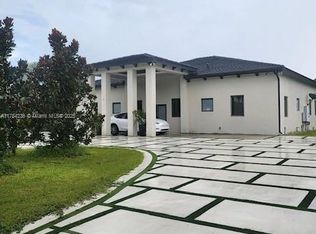 17840 SW 216th St, Miami, FL 33170