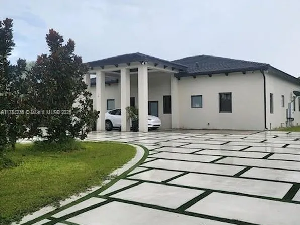 17840 SW 216th St, Miami, FL 33170