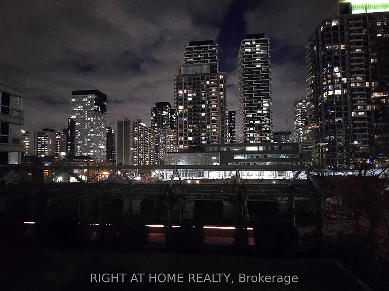 7 Broadway Ave #311 — Photo 16