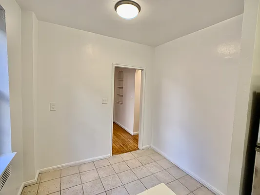 Rented by Sovereign Associates | media 17