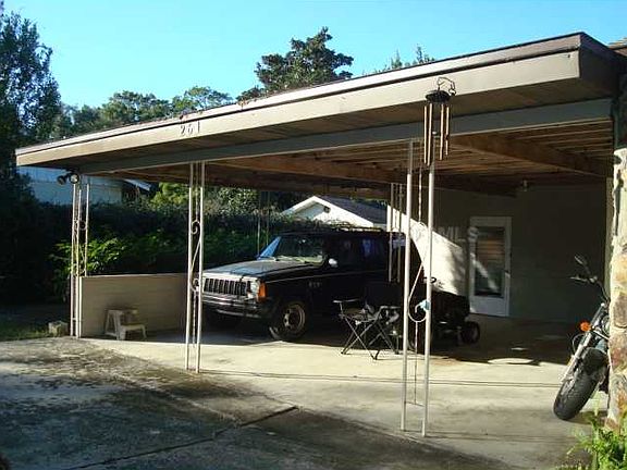 3rd image of 261 Triplet Lake Dr