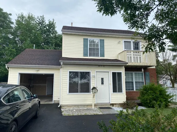 490 Beachway Ave, Keansburg, NJ 07734