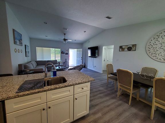 5th image of 35 Malauka Cir