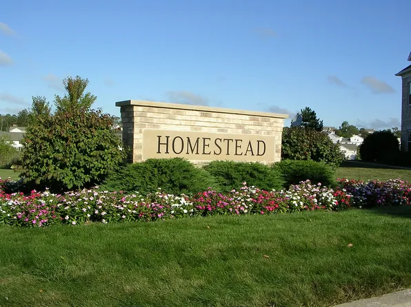 2712 Northview Rd, Waukesha, WI 53188