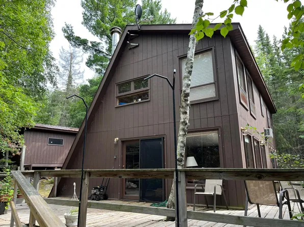 2485 Keyes Is, International Falls, MN 56649